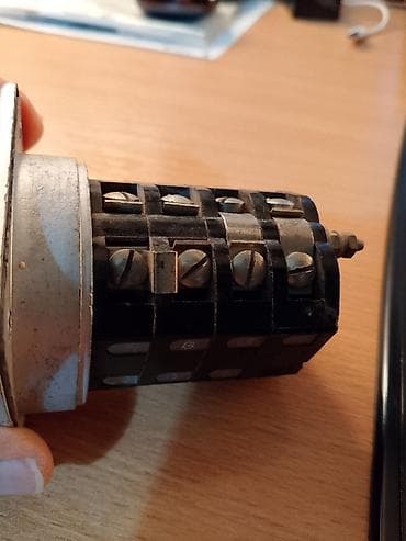 torbe za alat: Prekidač/prekidačnik za preklapanje zvezda–trougao (Y/Δ), industrijski — 4
