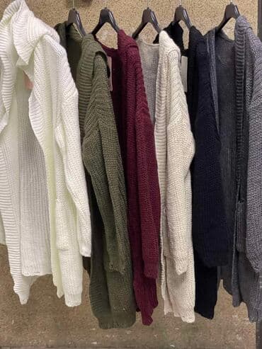 novogodisnji dzemper: Dzemperi 2200 — 6