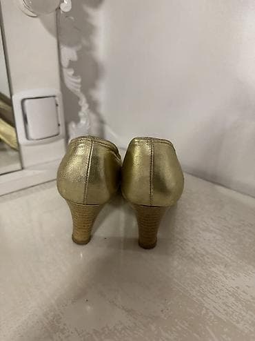 erlo shoes: Br 38 aktuelan model i boja — 3