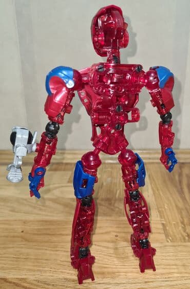 moj mali poni lutke: Spider Man akciona figura dobro očuvana, visina: 25 cm. Sastoji se od — 3