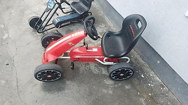 Dečija odeća: Dečiji pedali go-kartovi – 2 modela - Model 1: Crveni „Abarth” — 9