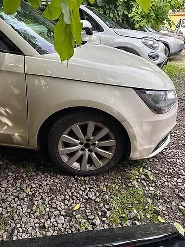 audi a4 4x4 1.9 tdi: DELOVI ZA AUDI A1 2013. GOD. | Audi A1 2013 1.6 TDI 1.2 TSI Maneulni — 4