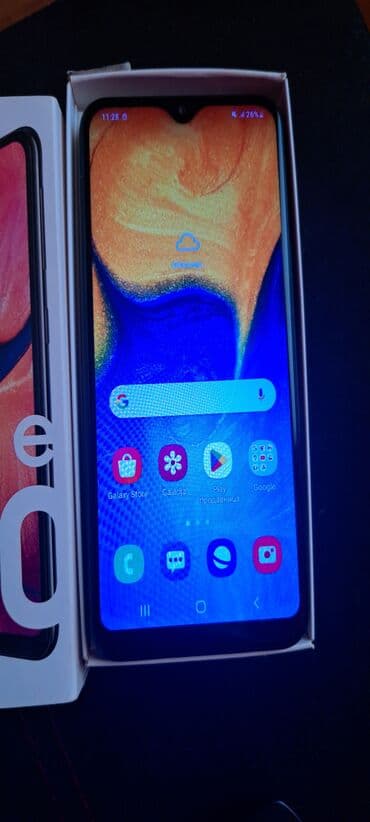 Sweatpants: Samsung Galaxy A20e, 64 GB, color - Black, Fingerprint, Dual SIM cards, Face ID — 4