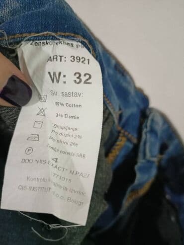 svecane pantalone i tunike: Nove farmerice 7/8. Idealne za proleće i leto. Materijal 97% cotton — 4
