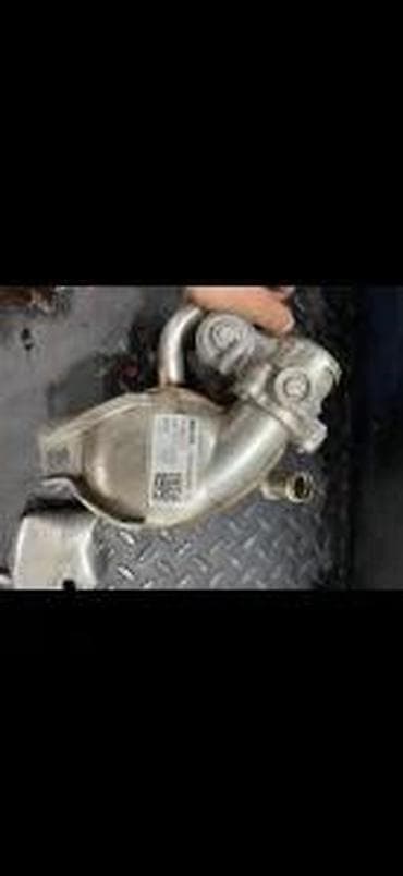 r7 tuning: GOLF 7 DELOVO HLADNJAK EGR 04L131512D | Audi vagen delovi altina — 1