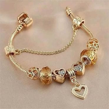 Kaiševi: Narukvice 2200 din
💋 — 1