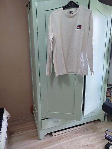 carape na baterije: Men's T-shirt Tommy Hilfiger, bоја - Bela — 1