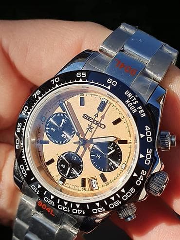 Seiko muški ručni sat sportskog izgleda, sa hronograf stilom