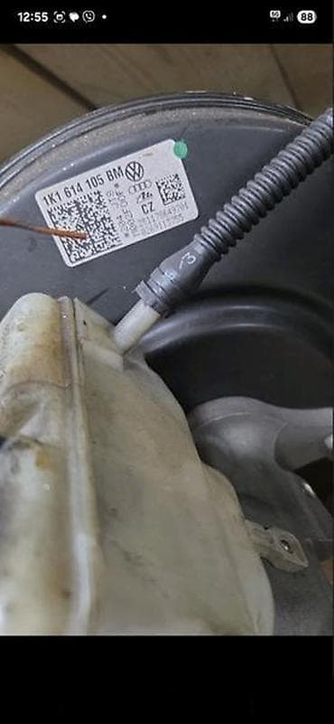 razdelnik za auto upaljac: SERVO DOBOS ZA VOLKSWAGEN GOLF 5, GOLF 6, GOLF 7 . OD 2004. DO 2015 — 4