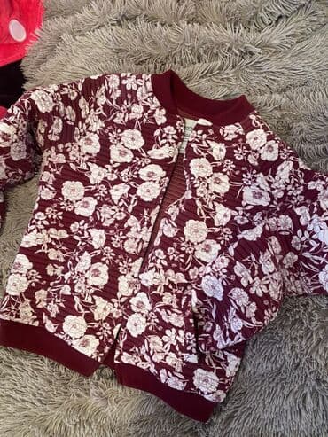 Women's Clothing: Bershka original jakna novo 1000 din pluw poklon gratis — 1