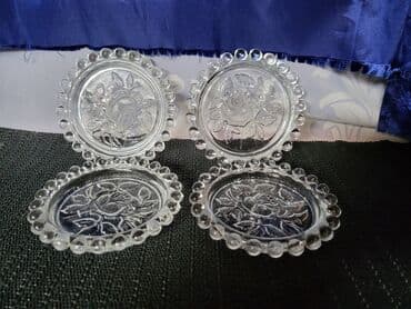swarovski case za vino cena: Podmetaci vintaz,novi za case. Podmetaci,komada 4 u ceni. pun — 2