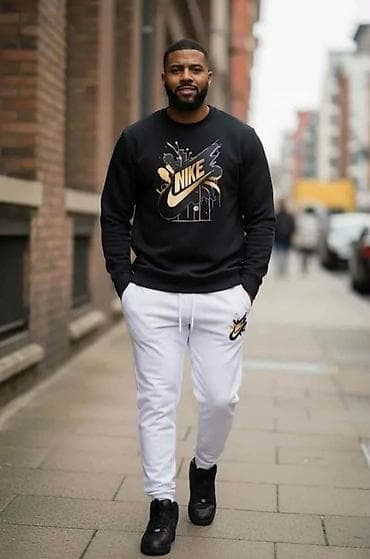 Trenerka Nike, bоја - Šareno