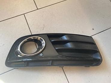 ventilator za auto kabinu: RESETKA MAGLENKE ZA AUDI Q5 OD 2012. DO 2016. GOD. - 8R0807682J | — 2