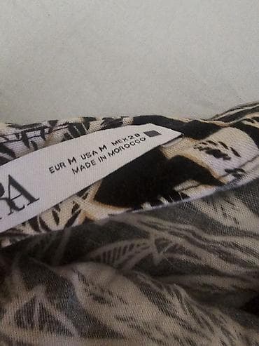 Suknje: ZARA suknja sa tropskim printom - Model: midi dužina, prednji preklop — 4