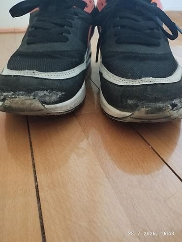 tamaris obuća beograd: Prodajem obuću mušku sva tri para patika, prve su u super stanju — 8