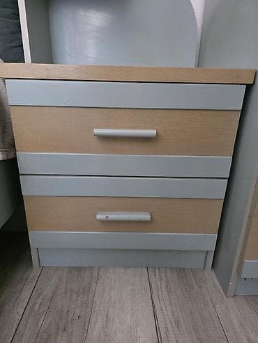 Ostali nameštaj: Na prodaju kompletna spavaca soba. Tragovi koriscenja su minimalni — 4