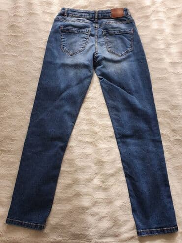 pocepane pantalone: Reserved farmerke 36, mom fit. Struk 37, prepone 28, duzina 97 cm — 2