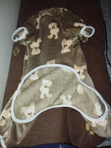 srbija psi na prodaju: Topla plišana pidžama/kombez za psa - Materijal: veoma mek i topao — 5