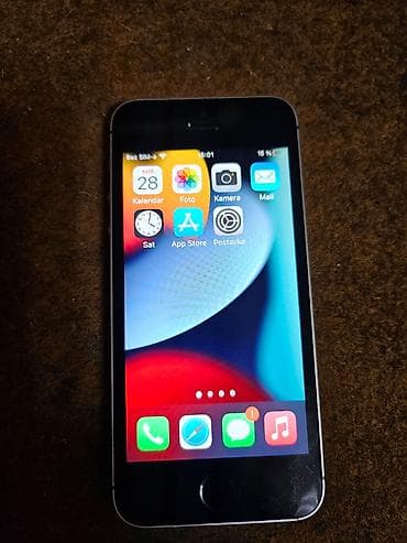 cena blutut slusalice: Apple iPhone SE – 16 GB telefon je potpuno ispravan sim free icloud — 3