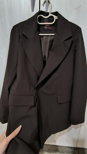 Ženski sako Chic – crni, klasičnog kroja - Brend: Chic (Made in