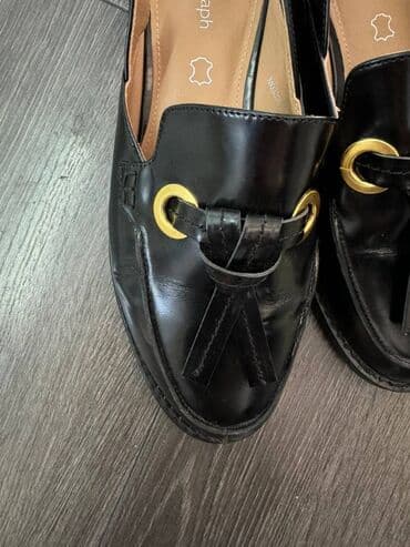 zenske mokasine broj 42: Sandals, 39 — 5