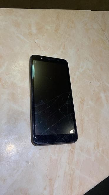 Donji delovi trenerke: Alcatel pametni telefon (model sa zadnjom kamerom i blicem, crni) - — 4