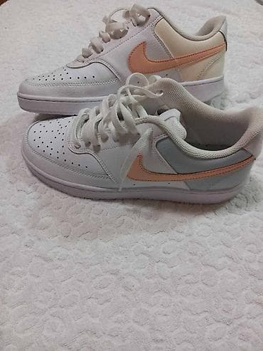 obuca vesna: Nike patike, original, broj 42, gazište 27cm, cena 4000, nije fiksno — 2