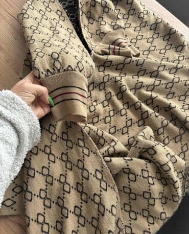 Rolke: Gucci, M, Jednobojni, Bez postave — 1