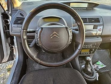 auto za 200 000: VOLAN ZA CITROEN C4 ZA 2005. GOD. | PEUGEOT CITROEN 1.6 16V 80KW — 1