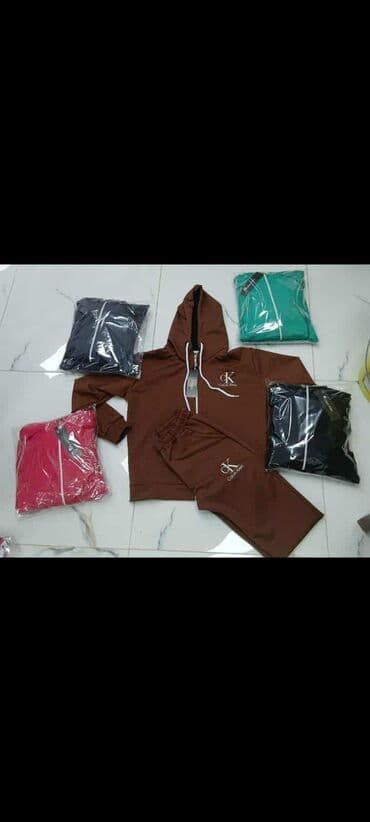 Donji delovi trenerke: Calvin Klein, Jednobojni, bоја - Zelena — 1