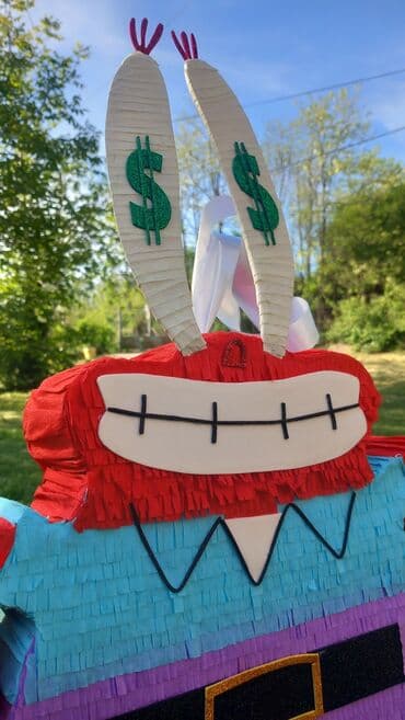 igracke dinosaurusi: Pijata u obliku gospodina Krabe, popularnog lika iz crtanog filma — 4