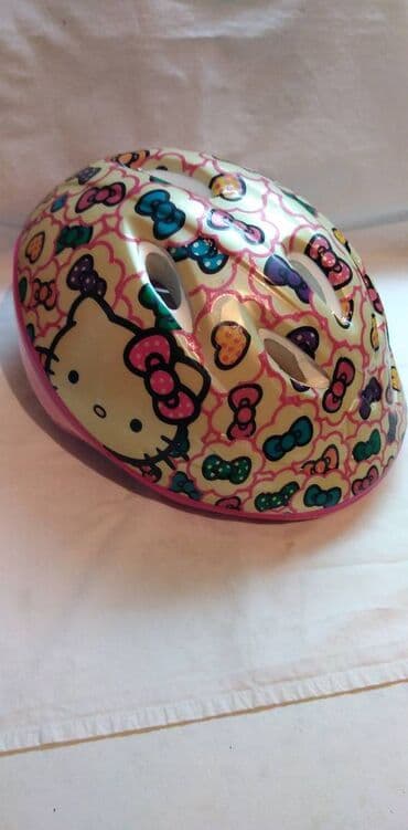 polovne lovacke jakne: Bicikl kaciga decija zenska Hello Kitty,polovna,podesiva 48-52 cm — 1