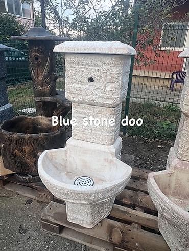 stalak za cvece: Dekorativna baštenska česma od livenog kamena - Materijal — 1