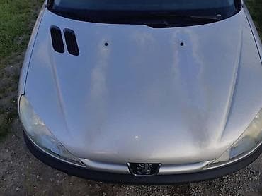 seat ibiza: KOMPLETAN AUTO 1.1 U DELOVIMA ZA PEUGEOT 206 | Kompletan auto — 5