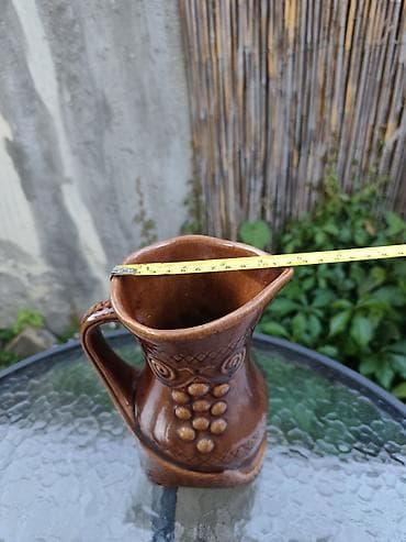 kuhinja sa aspiratorom: Retro keramički vrč / bokal (Model 665) – Vintage etno keramika 1970-e — 3