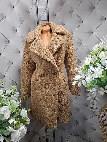 Ženski kaput od teddy (bukle) materijala - Model: duži kaput do iznad