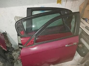 auto plac sirena: ALFA 147 VRATA | Vrata za alfu 147 sa troja ili petora vrata. Vise — 2