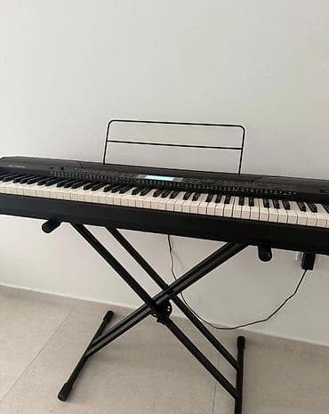 sediste za hoverboard: Medeli SP5600 – digitalni stage piano/aranžer - 88 potpuno otežanih — 7