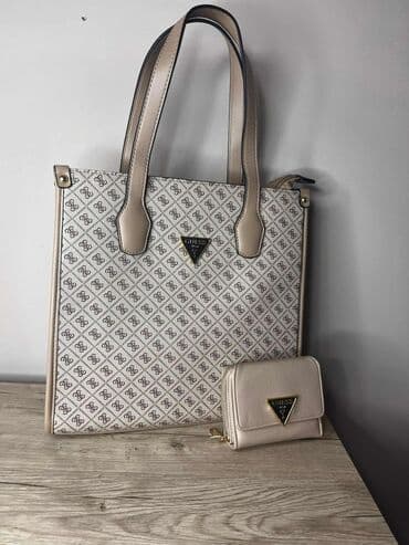 replay bez torba: Guess ❤️ Novčanik: Cena 1750 din. +ptt 📌 Torbica: Cena 2900 din +ptt 📌 — 5