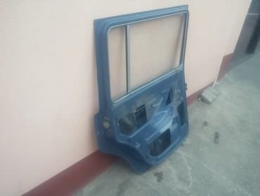 presvlake za prednja sedista: Vrata zadnja leva Lada 2131 Niva. Polovno, ocuano. Skinuto sa — 7
