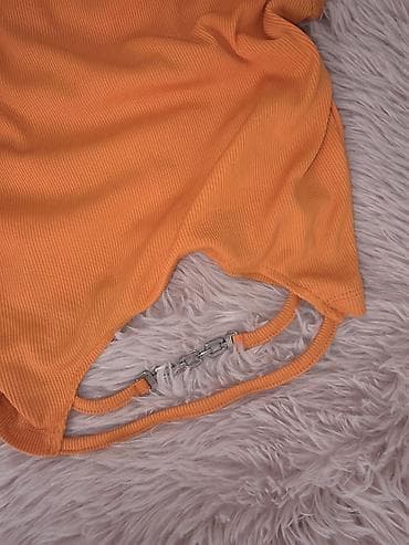 haljinica xs: Majica crop top sa kratkim rukavima. - Materijal:kvalitetan pamuk sa — 3