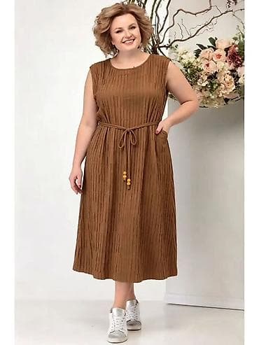 s: Ženska midi haljina bez rukava sa teksturom naboranog efekta. - Kroj — 3