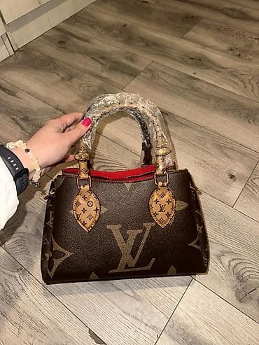 planeta torbe: Ženska torba – monogram motiv - Materijal: čvrsta eko koža sa — 5