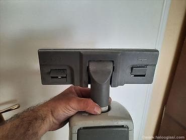ventilator na vodu za baste: Stari, retro stapni usisivac Iskra 202 S . Nepoznato stanje,proveren — 10