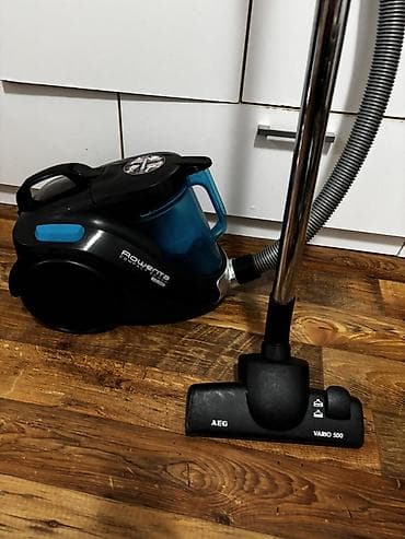 Usisivac Roventa je potpuno ispravan,u odlicnom je stanju sa sitnim