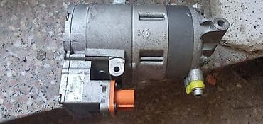 biral auto delovi: KOMPRESOR KLIME ZA AUDI A3 | Audi a3 kompresor klime 12E 820 803 D — 1