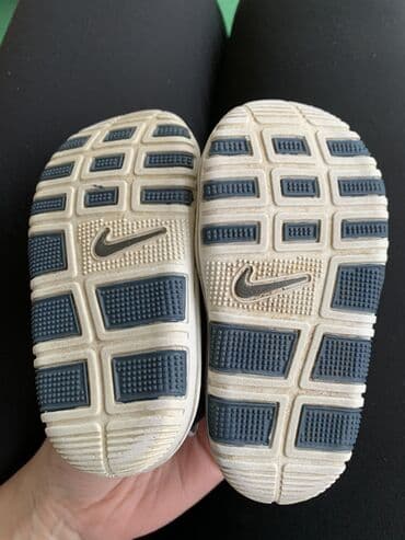 zvonaste pantalone za devojcice: Nike, Veličina - 20, Anatomske — 5