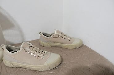 zara farmerke snizenje: ZARA br 44 28cm unutrasnje gaziste stopala dva puta obuvene kao nove — 3
