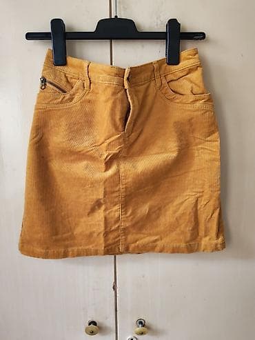 Suknje: Ženska suknja – Yessica - Model: mini/kratka suknja ravnog kroja - — 1