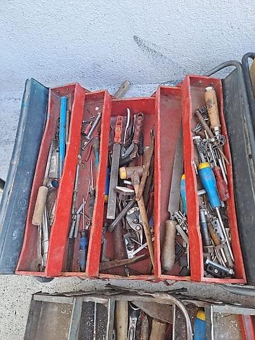 kutije za alat: Komplet ručnog alata u metalnim koferima - Više preklopnih metalnih — 3